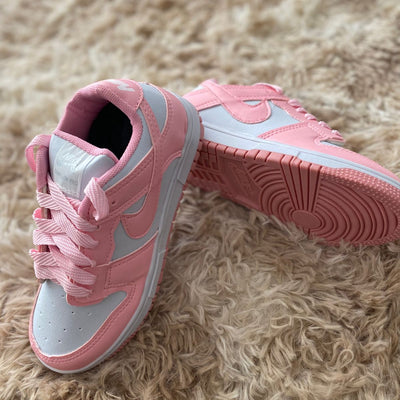 Nike rosa infantil