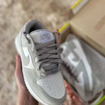 Nike dunk cinza branco