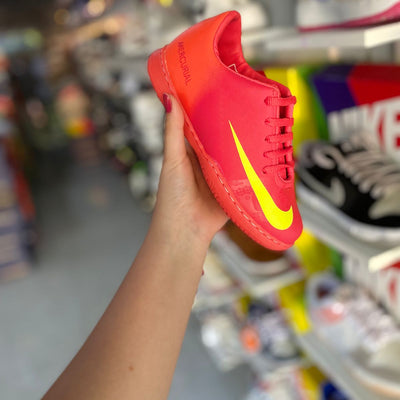 Chuteira infantil salão melancia