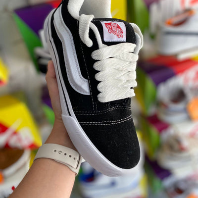 Vans KNU