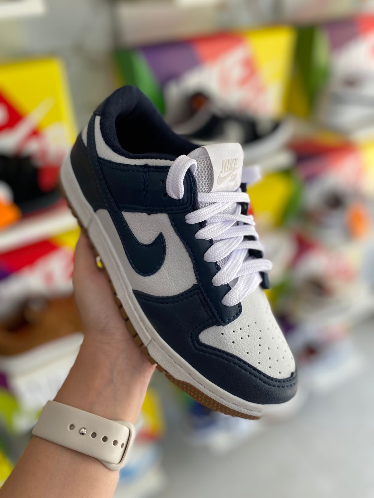 Nike dunk marinho branco  latex