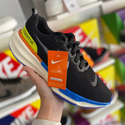 Nike zoomx preto\azul\laranja