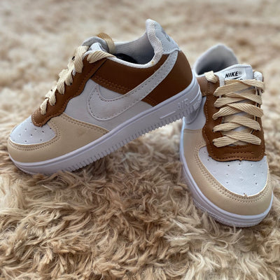 Nike marrom infantil